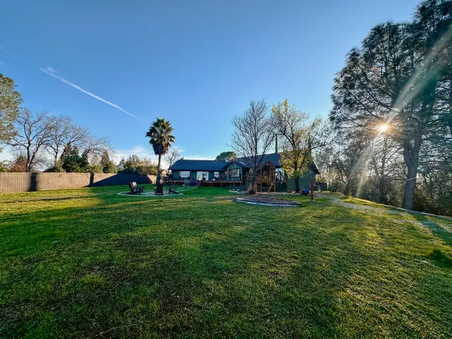 $680,000 | 4204 Sudden Wind Court, Redding, CA 96001