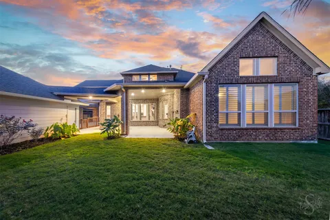 $965,000 | 5803 Mustang Ridge Lane, Fulshear, TX 77441