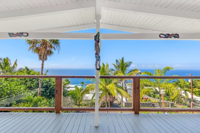 a view of sitting area