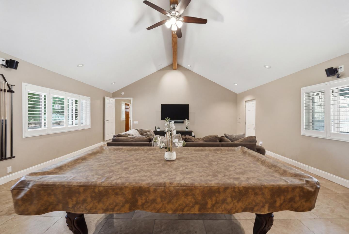 1755 Paradise View Road Morgan Hill, CA 95037 - Photo 10 of 43