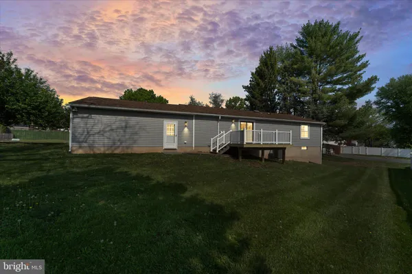 $799,000 | 114 Birch Street Northeast, Leesburg, VA 20176