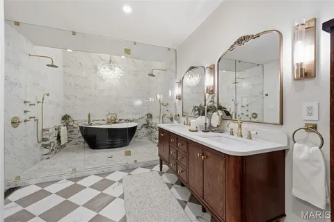$3,250,000 | 12 Rolling Rock Lane, Ladue, MO 63124
