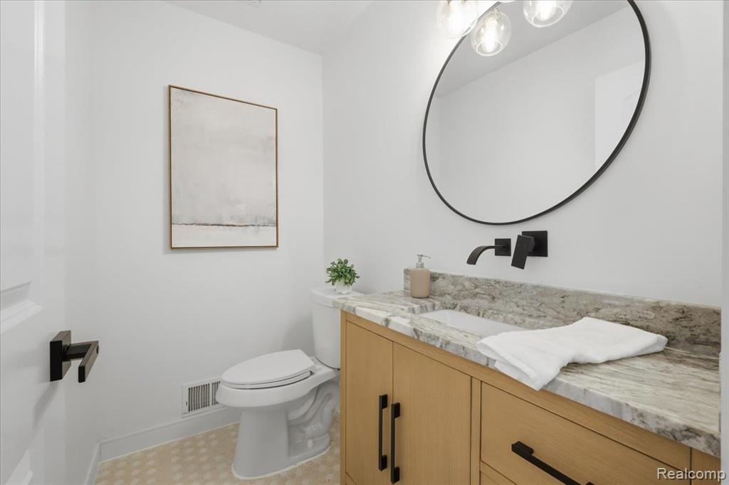 3643 Noble Road Oxford, MI 48370 - Photo 19 of 47 Gallery Image 19