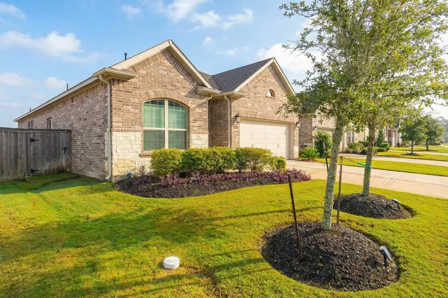 $3,300 | 24634 Songlark Bend Drive, Tomball, TX 77375