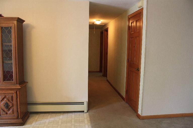 33 Goose Point Road Centerville, MA 02601 - Photo 12 of 29 a view of an empty room
