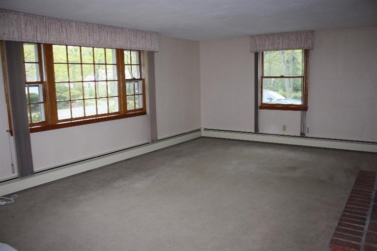 33 Goose Point Road Centerville, MA 02601 - Photo 6 of 29 an empty room with a window