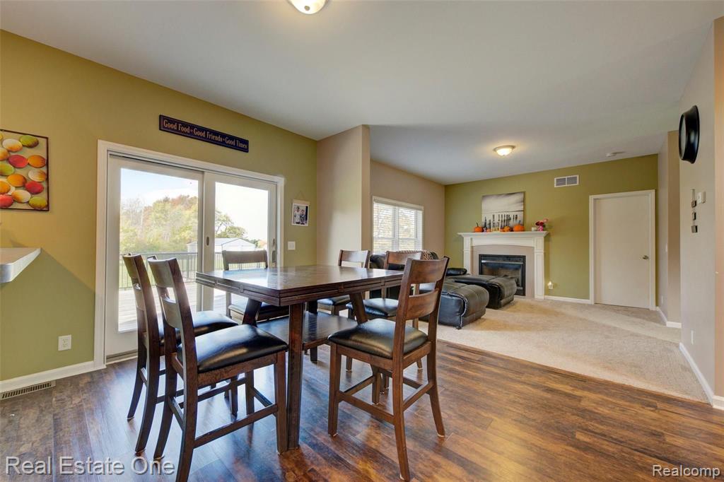 3676 Norton Road Howell, MI 48843 - Photo 10 of 82