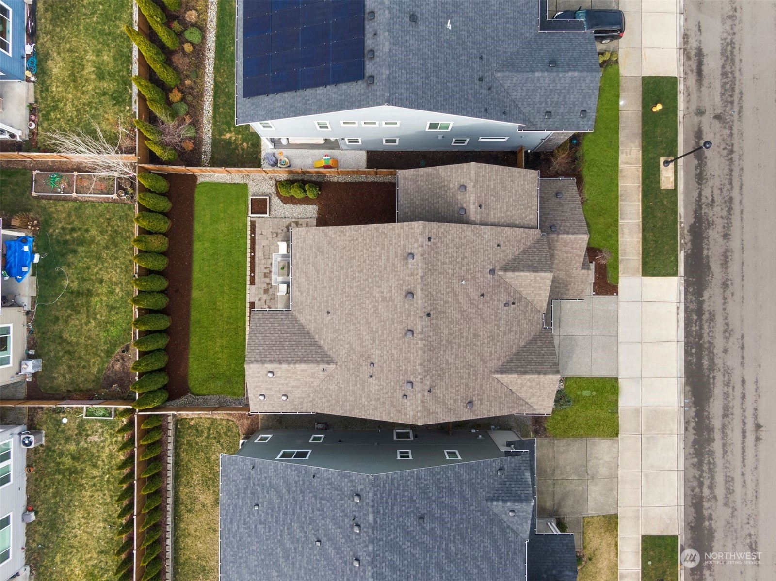 263 Graham Avenue Southeast Renton, WA 98059 - Photo 38 of 40 a view of swimming pool with outdoor seating