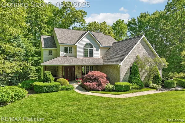 $595,000 | 2260 Moorland's View, Howell, MI 48855