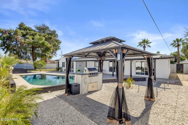 $669,000 | 1524 West Mission Lane, Phoenix, AZ 85021