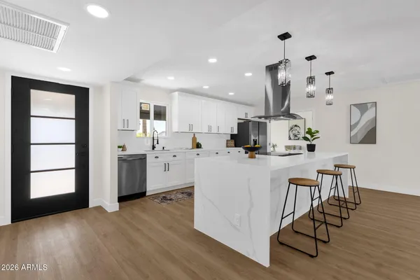 $669,000 | 1524 West Mission Lane, Phoenix, AZ 85021