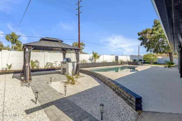 $669,000 | 1524 West Mission Lane, Phoenix, AZ 85021