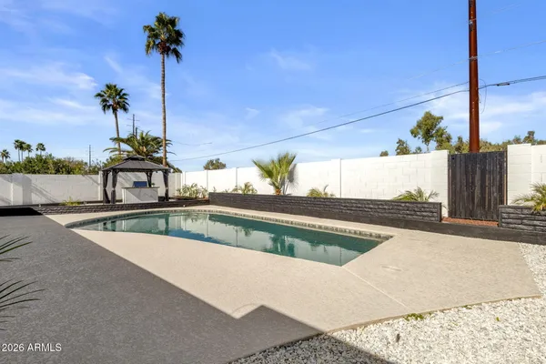 $669,000 | 1524 West Mission Lane, Phoenix, AZ 85021
