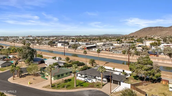 $669,000 | 1524 West Mission Lane, Phoenix, AZ 85021