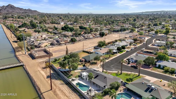 $669,000 | 1524 West Mission Lane, Phoenix, AZ 85021