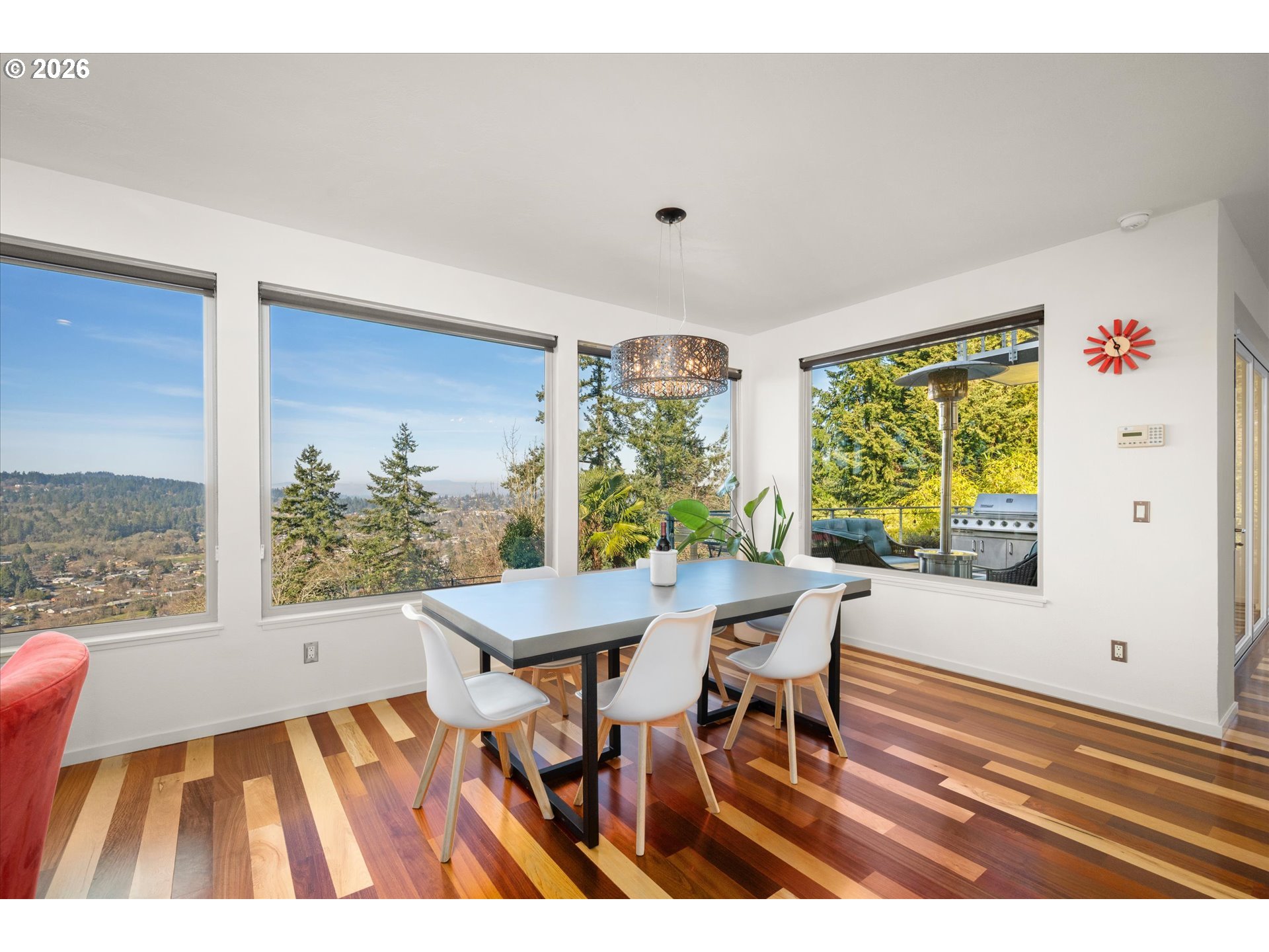 3970 North Shasta Loop Eugene, OR 97405 - Photo 11 of 47