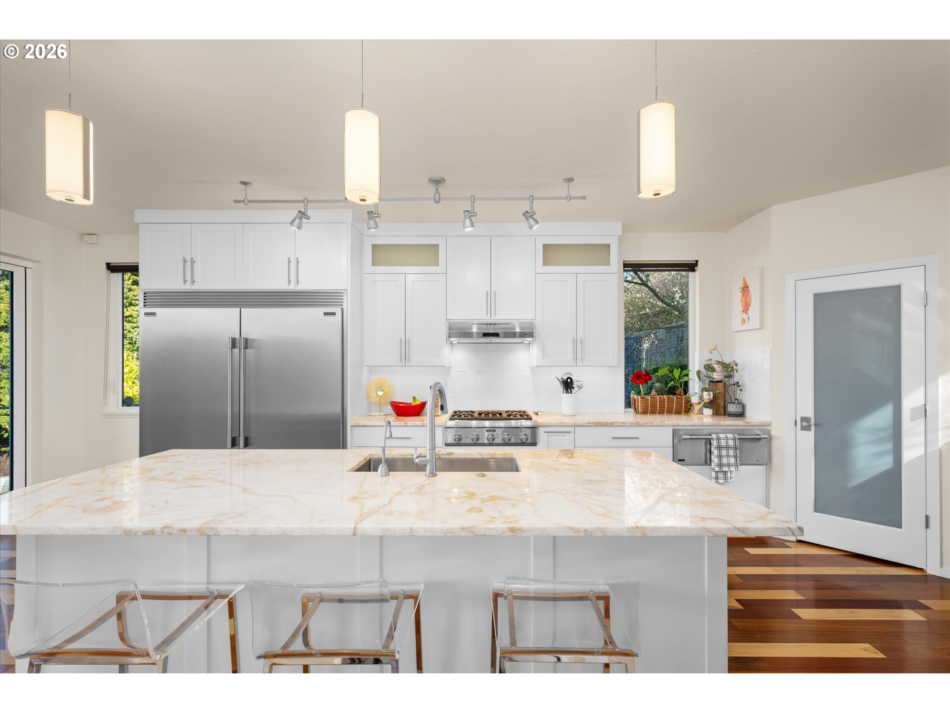 3970 North Shasta Loop Eugene, OR 97405 - Photo 6 of 47