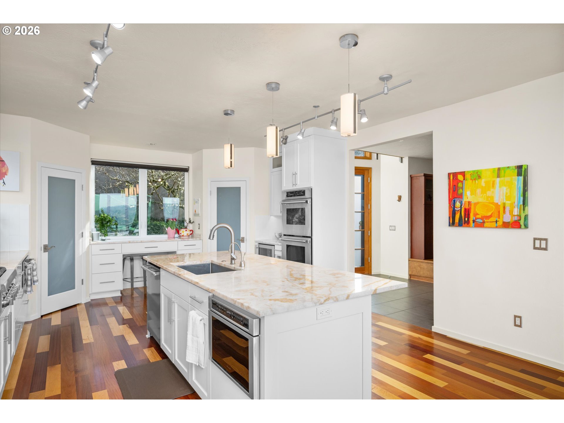 3970 North Shasta Loop Eugene, OR 97405 - Photo 8 of 47