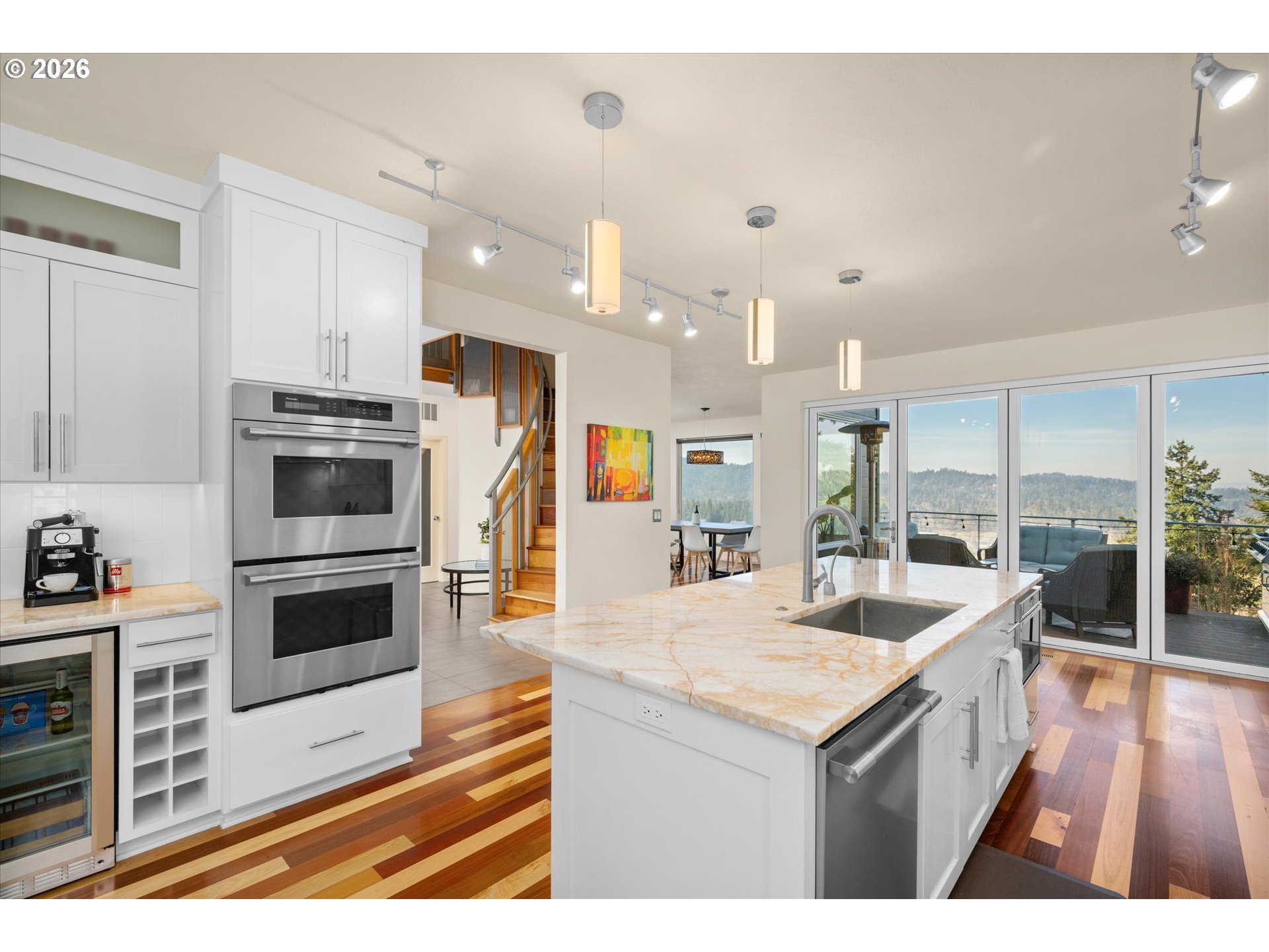 3970 North Shasta Loop Eugene, OR 97405 - Photo 10 of 47