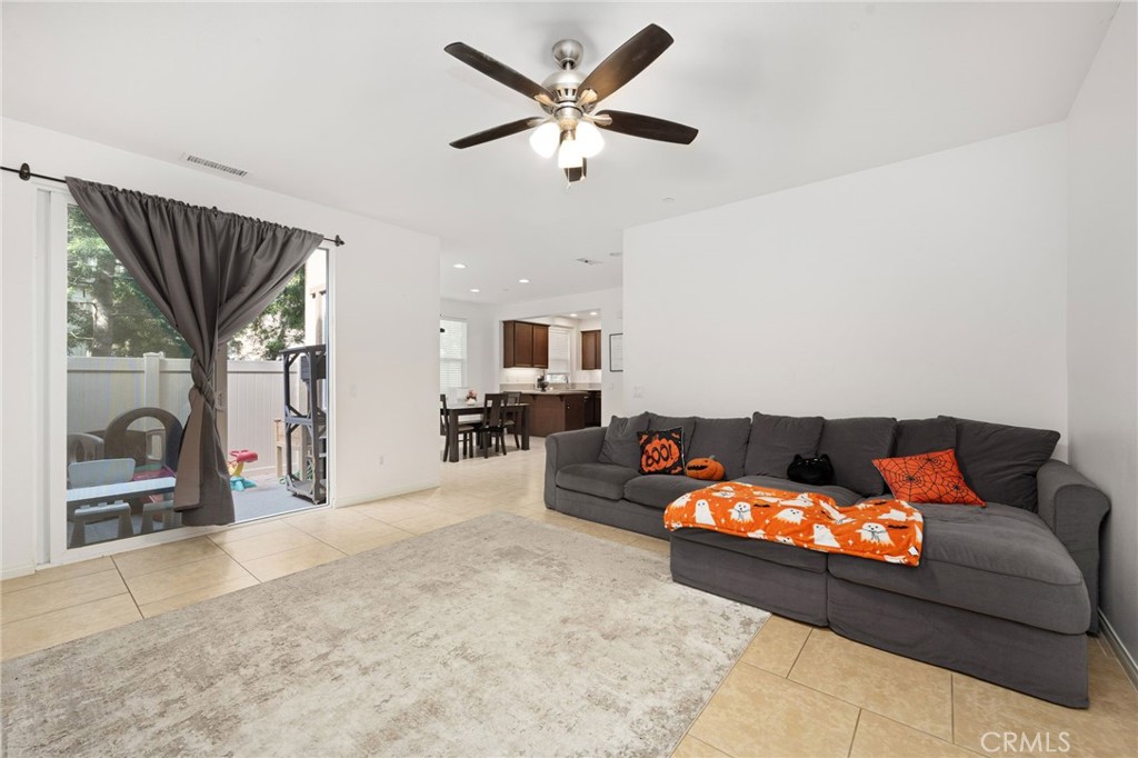 3257 Moss Landing Boulevard Oxnard, CA 93036 - Photo 22 of 29 a living room with furniture and a large window
