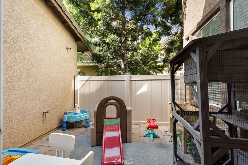3257 Moss Landing Boulevard Oxnard, CA 93036 - Photo 23 of 29 a backyard of a house with seating space