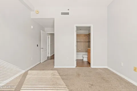 $435,000 | 16 West Encanto Boulevard, Unit 12, Phoenix, AZ 85003