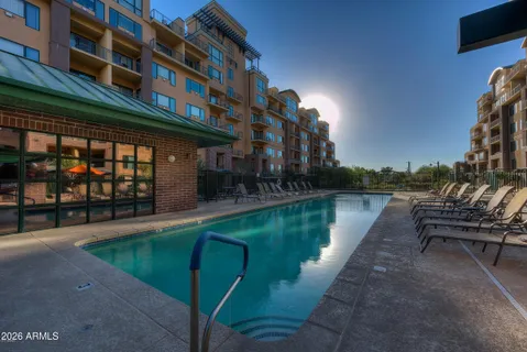 $435,000 | 16 West Encanto Boulevard, Unit 12, Phoenix, AZ 85003