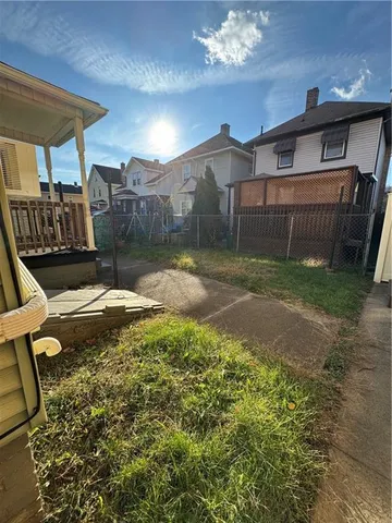 $140,000 | 1647 Church Street, Ambridge, PA 15003