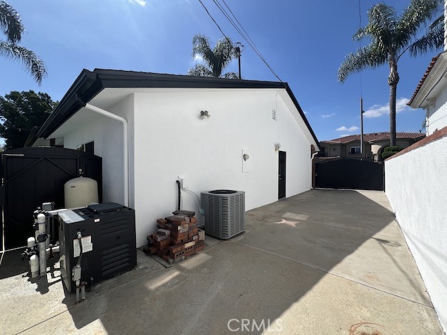 9561 Gallatin Road Downey, CA 90240 - Photo 36 of 42