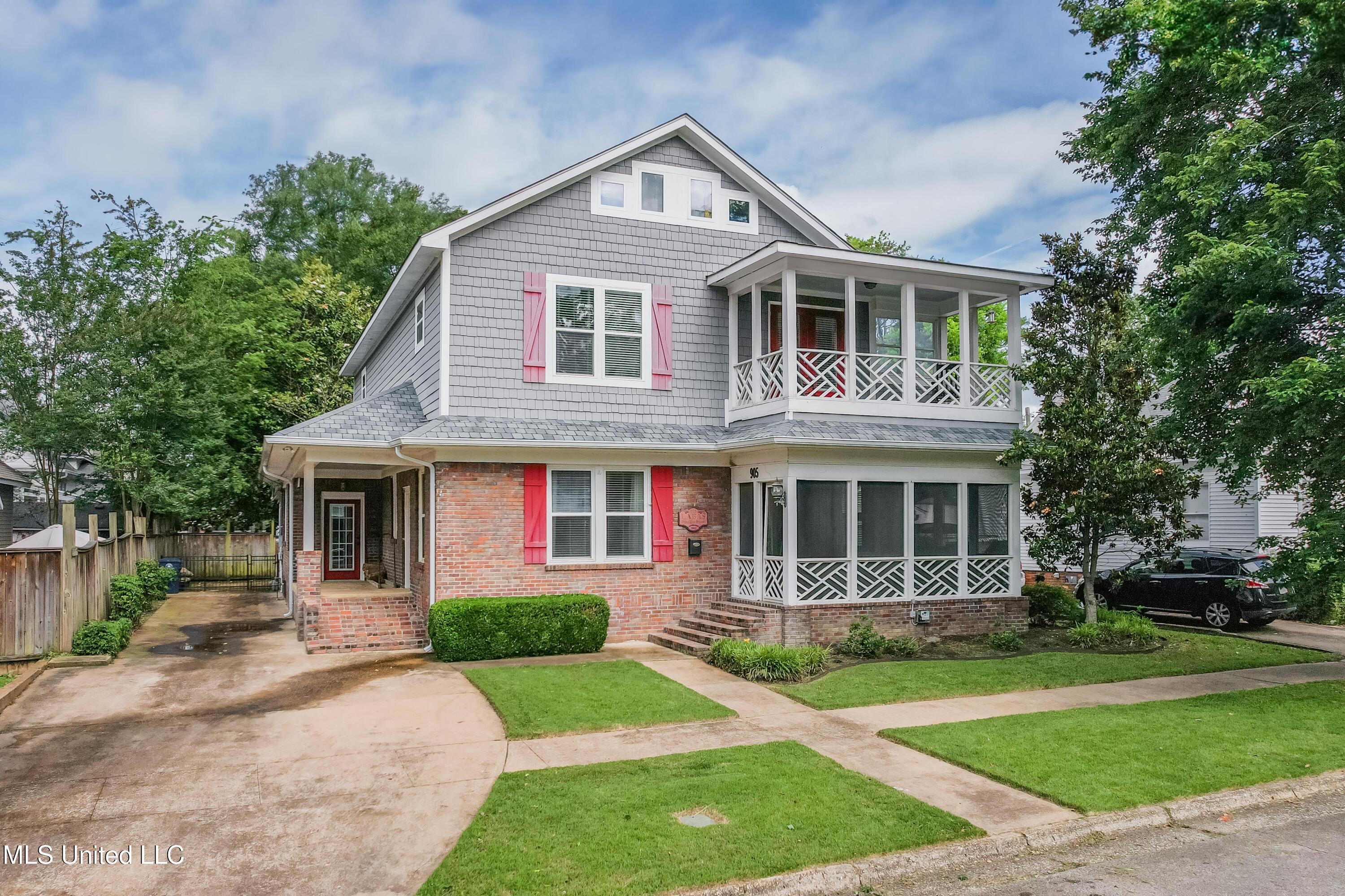 905 Franklin Street Corinth, MS 38834 - Photo 3 of 53 905FranklinSt-Edited-3