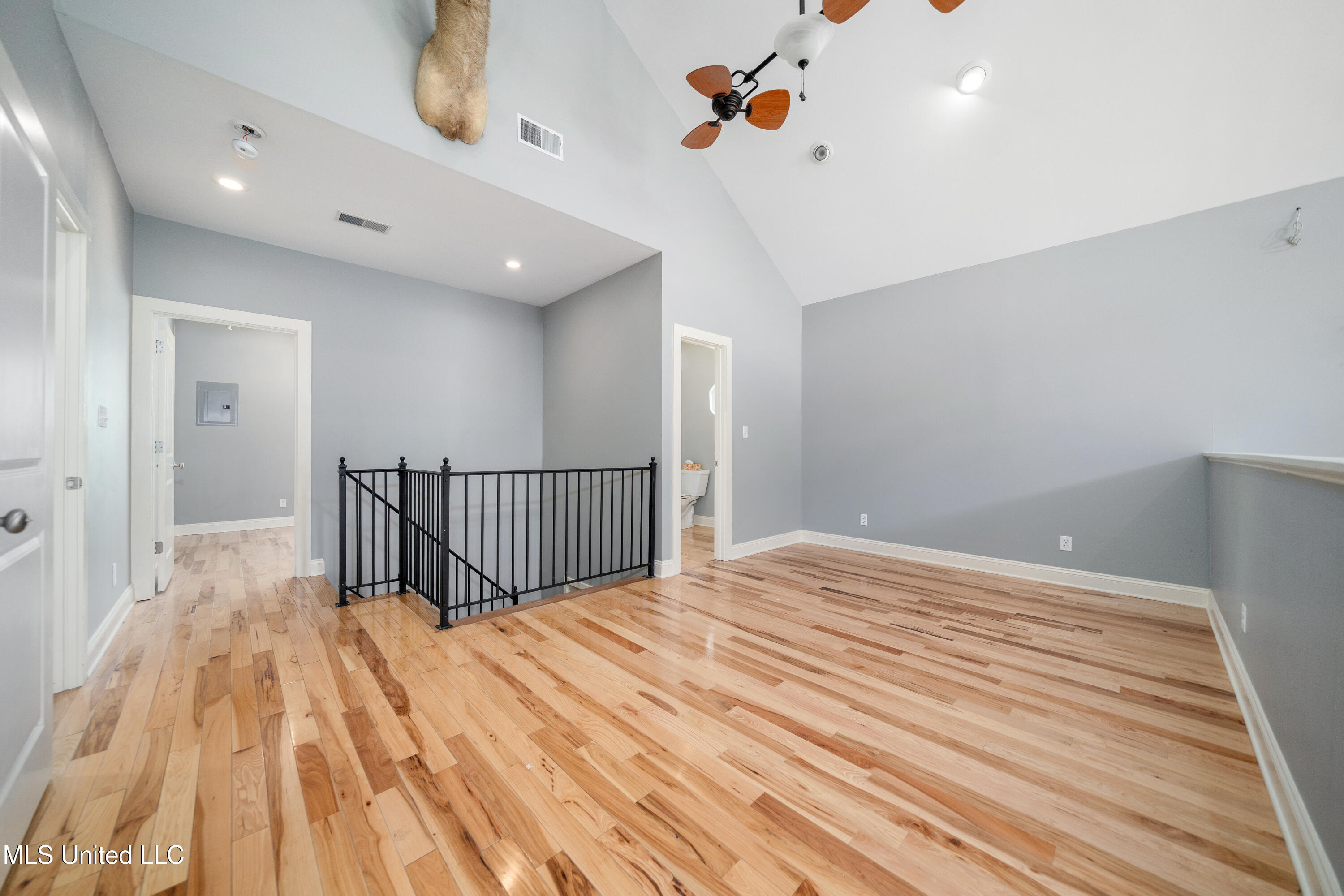 905 Franklin Street Corinth, MS 38834 - Photo 32 of 53 905FranklinSt-Interior-26