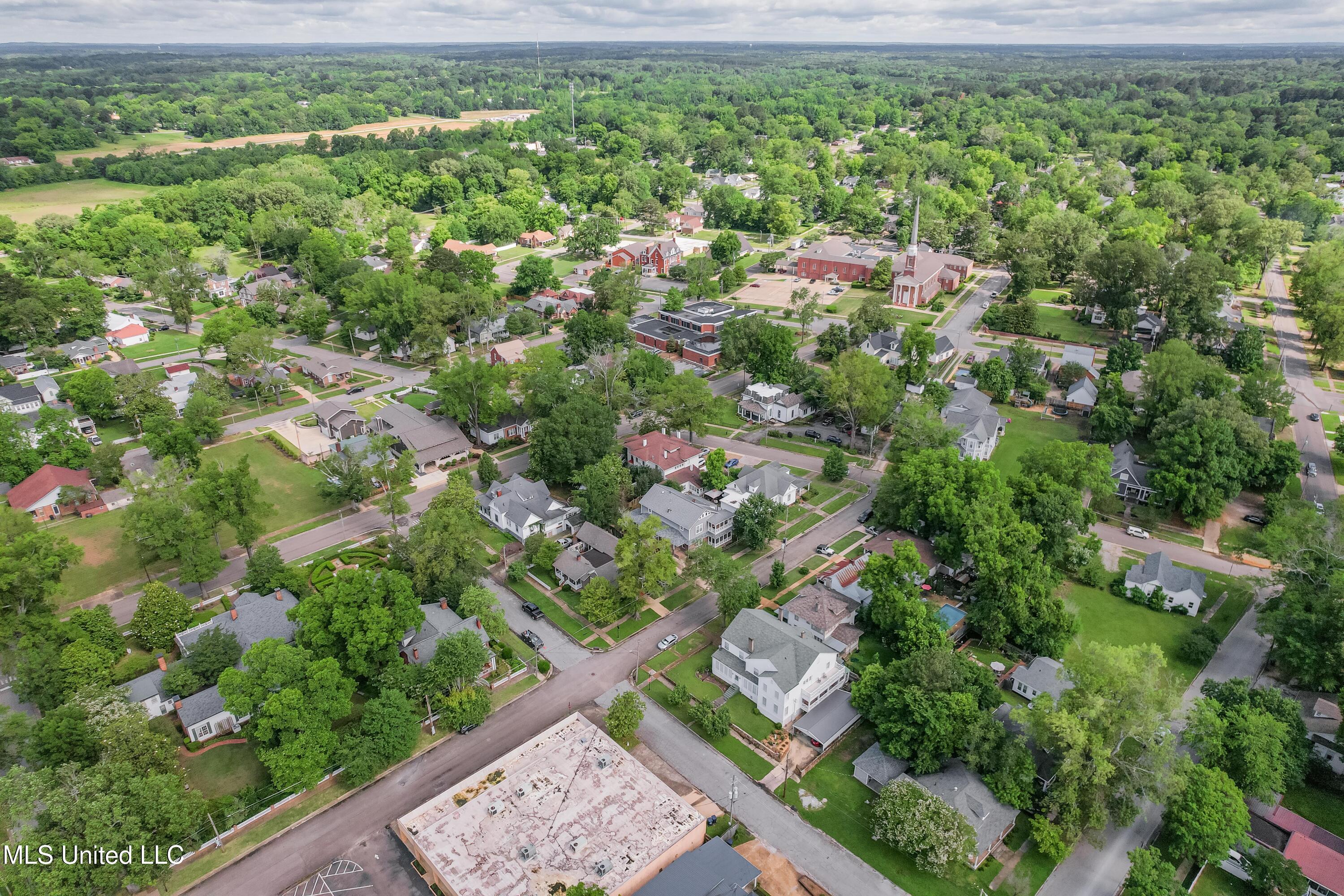 905 Franklin Street Corinth, MS 38834 - Photo 52 of 53 905FranklinSt-Exterior-25