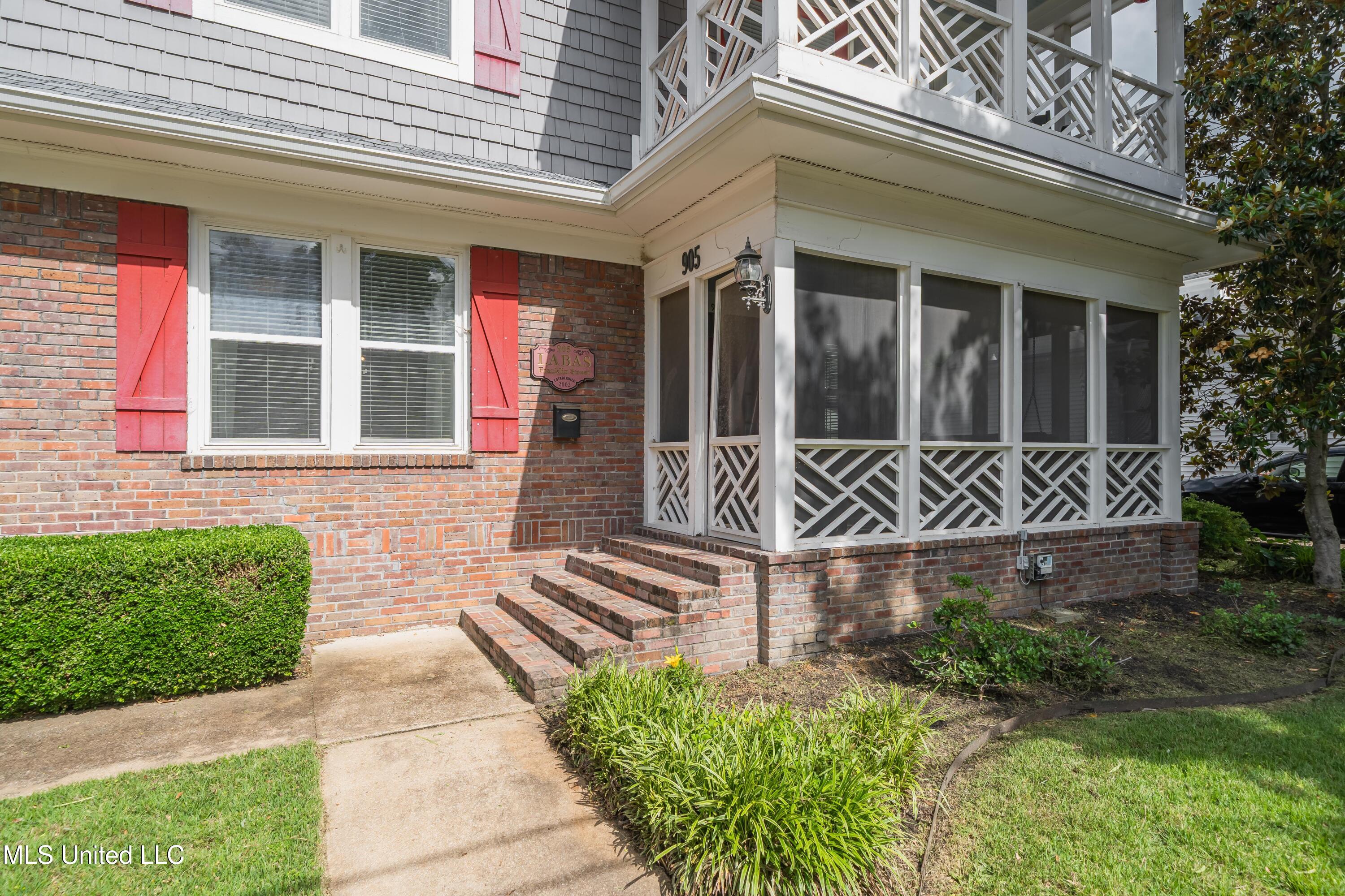 905 Franklin Street Corinth, MS 38834 - Photo 6 of 53 905FranklinSt-Exterior-5