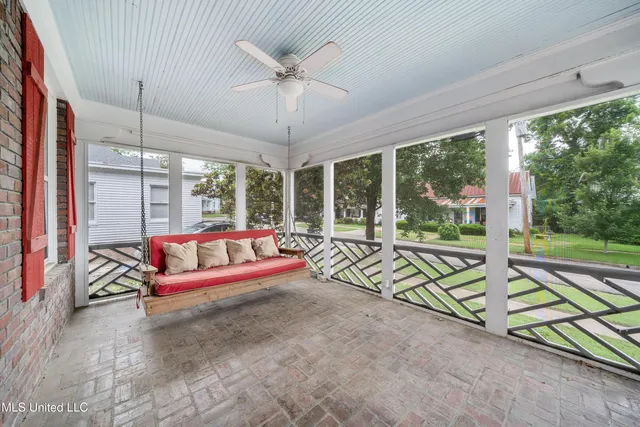 $398,999 | 905 Franklin Street, Corinth, MS 38834