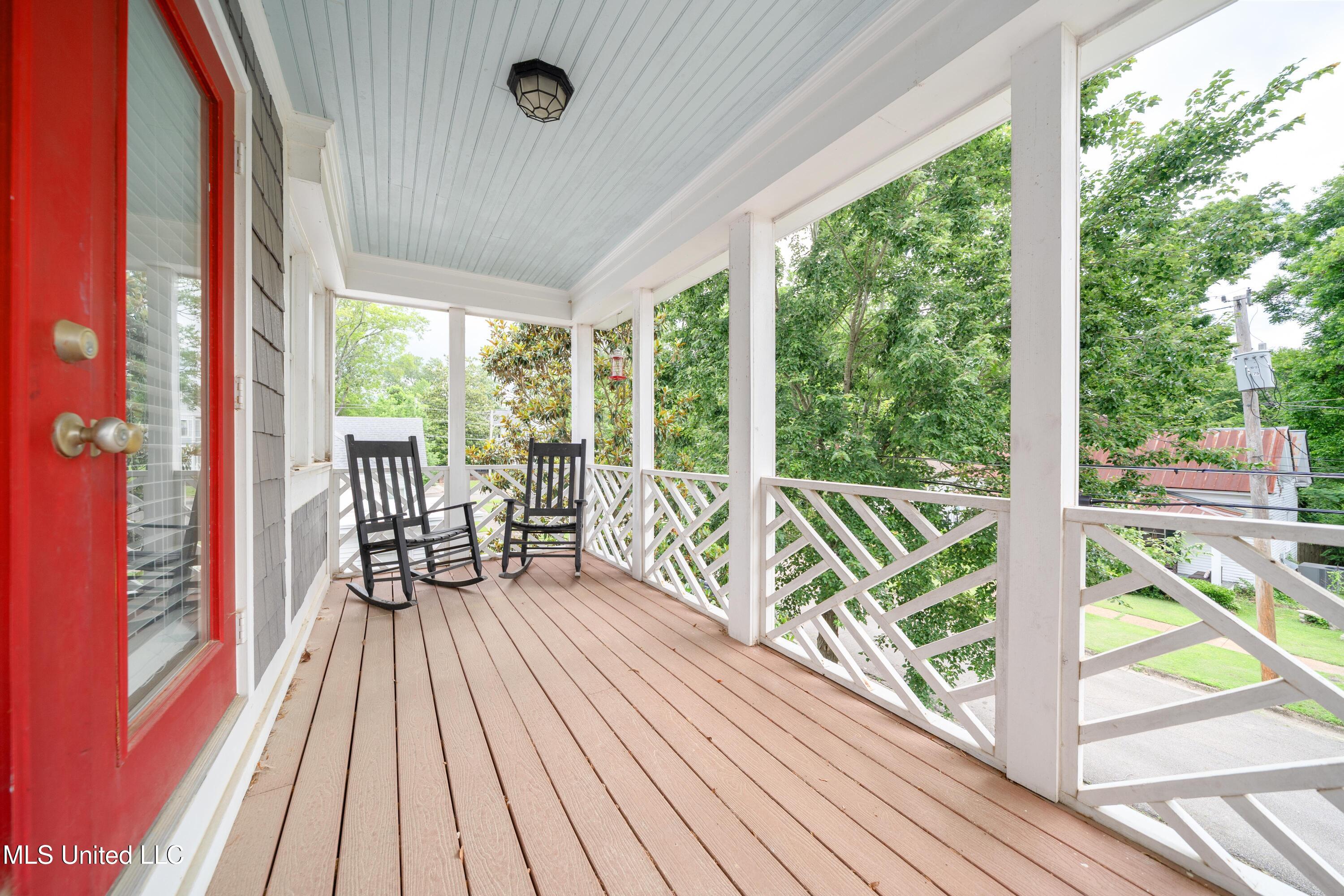 905 Franklin Street Corinth, MS 38834 - Photo 8 of 53 905FranklinSt-Exterior-28