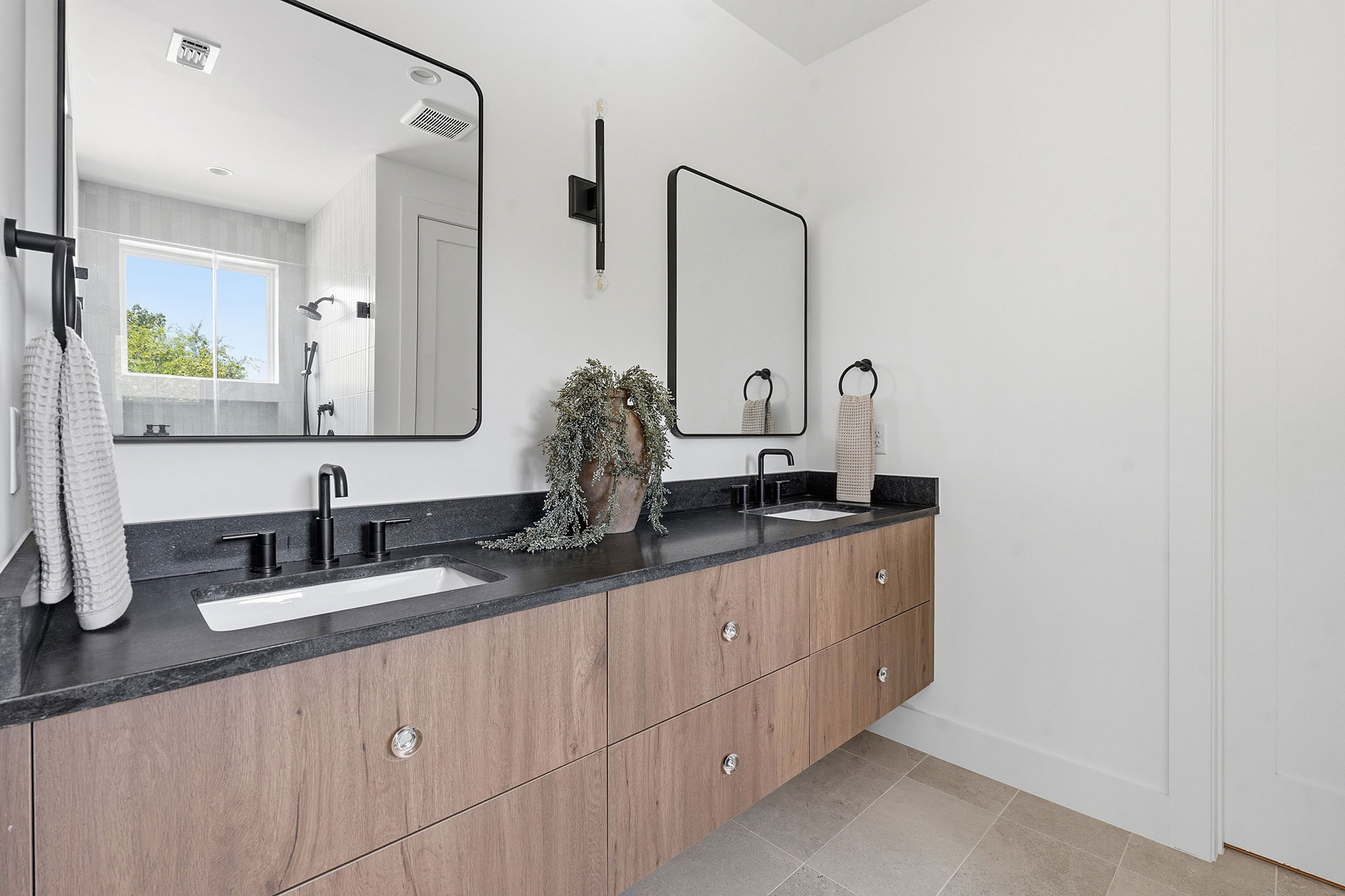 502 Normandy Street, Unit 1 Austin, TX 78745 - Photo 10 of 19