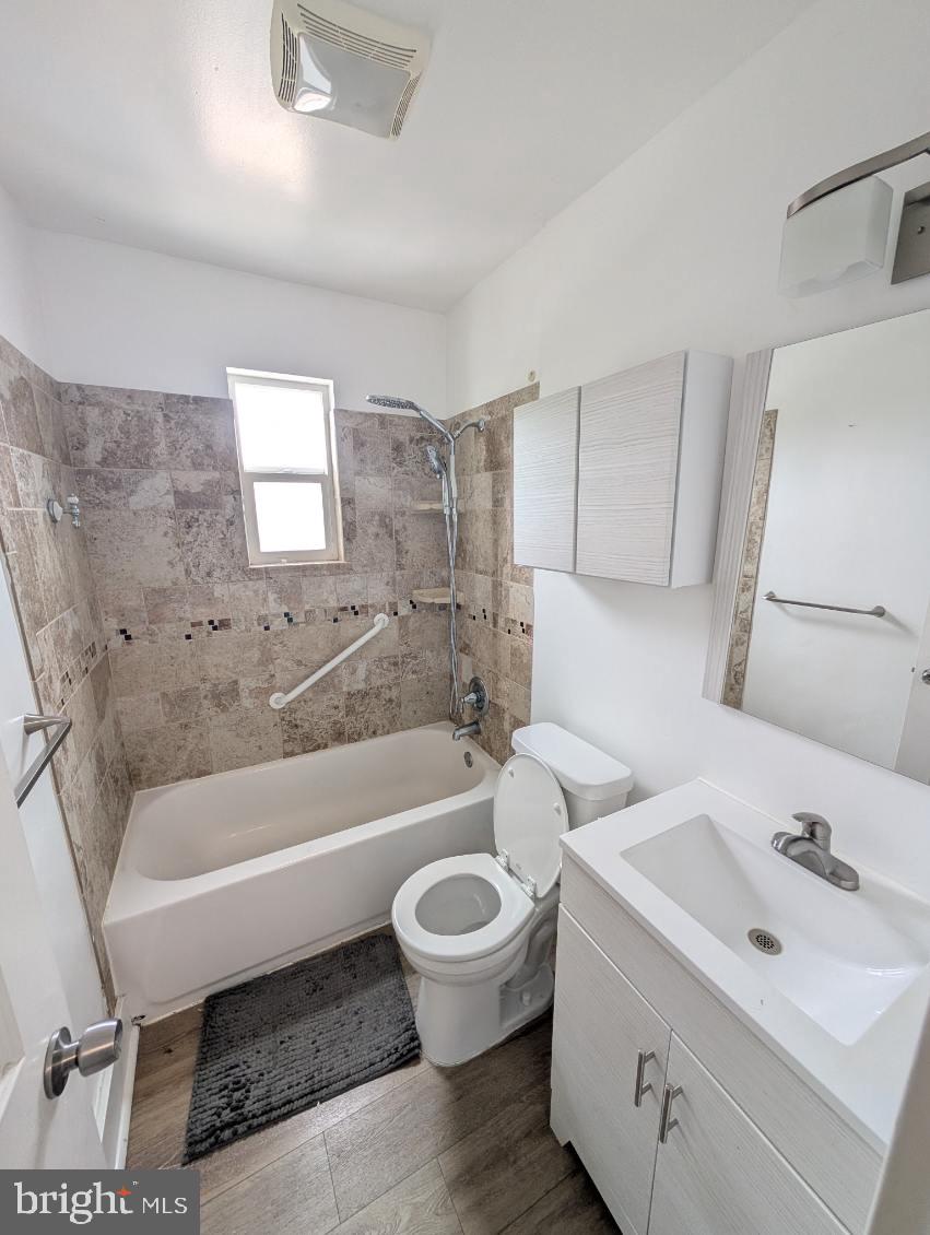 5802 8th Street Northeast Washington, DC 20011 - Photo 11 of 14 Modern bathroom with elegant finishes.