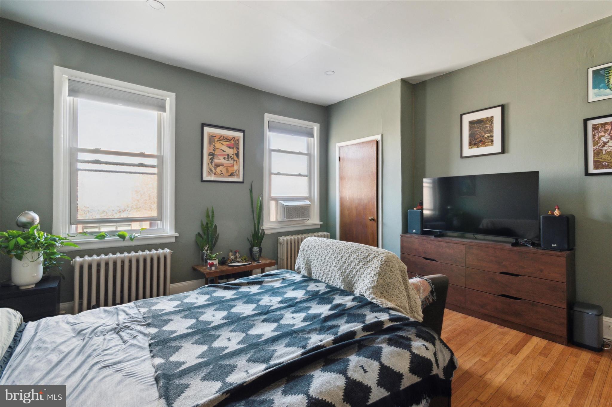 1324 Reed Street Philadelphia, PA 19147 - Photo 11 of 18