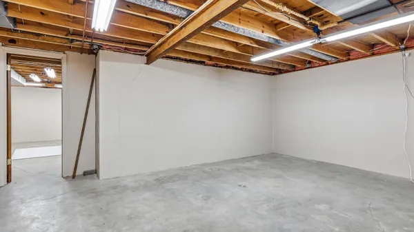 $268,900 | 1155 Sunset Drive, Platteville, WI 53818