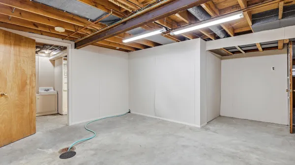 $268,900 | 1155 Sunset Drive, Platteville, WI 53818