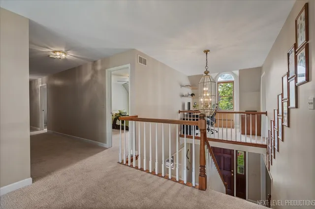 $599,999 | 473 Bond Drive, Batavia, IL 60510