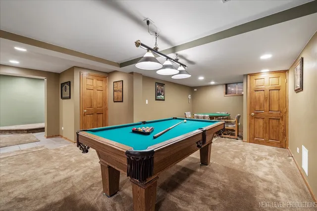 $599,999 | 473 Bond Drive, Batavia, IL 60510