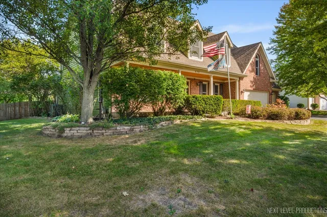 $599,999 | 473 Bond Drive, Batavia, IL 60510