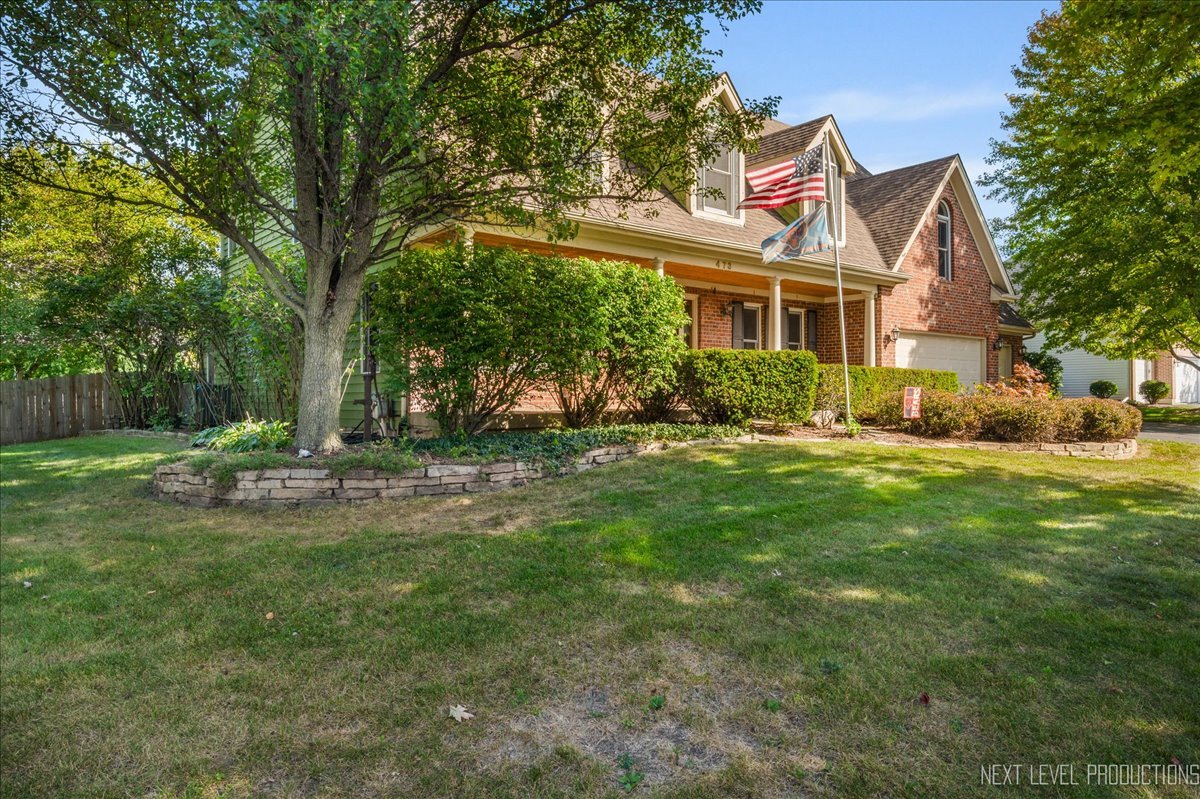 473 Bond Drive Batavia, IL 60510 - Photo 39 of 39 a front view of house with yard and green space