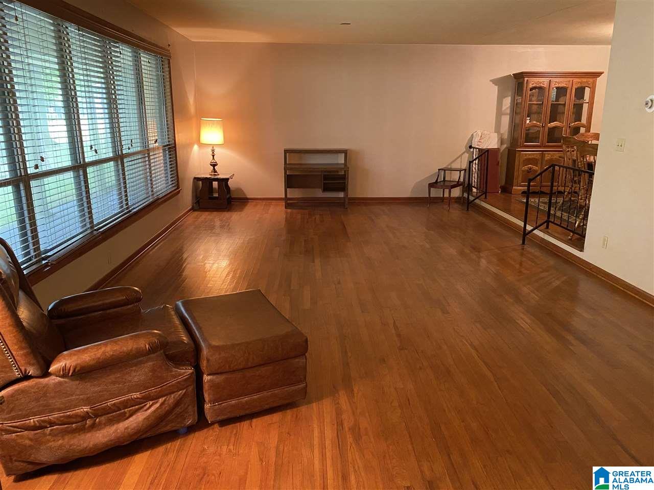 1836 Moncrief Road Gardendale, AL 35071 - Photo 4 of 23
