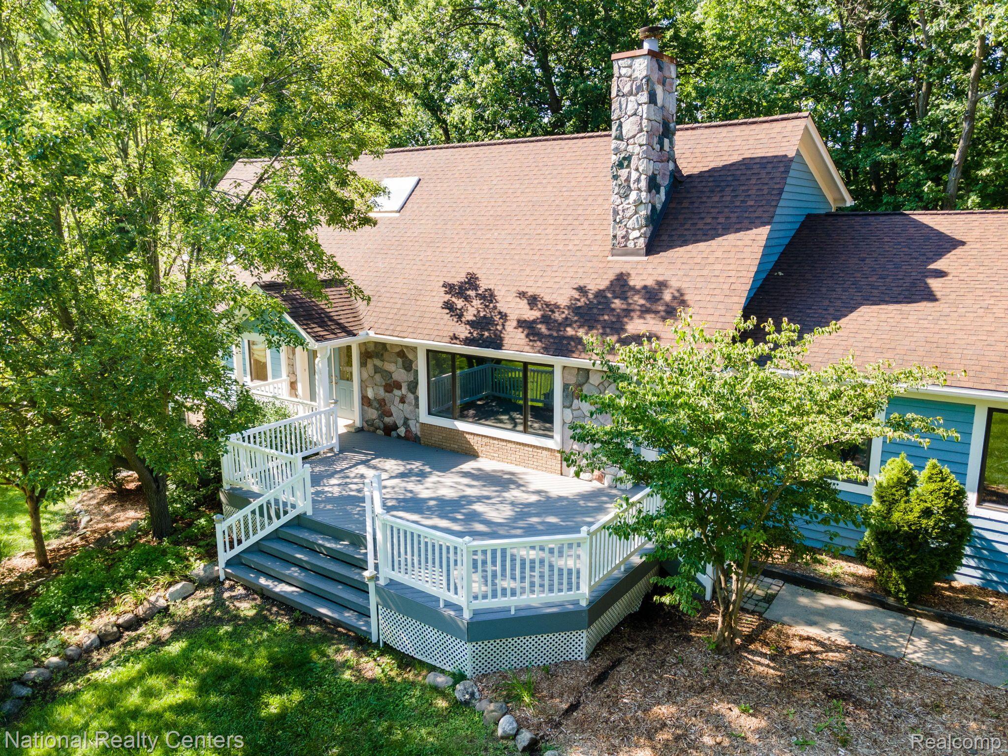 5868 Clarkston Road Clarkston, MI 48348 - Photo 50 of 53