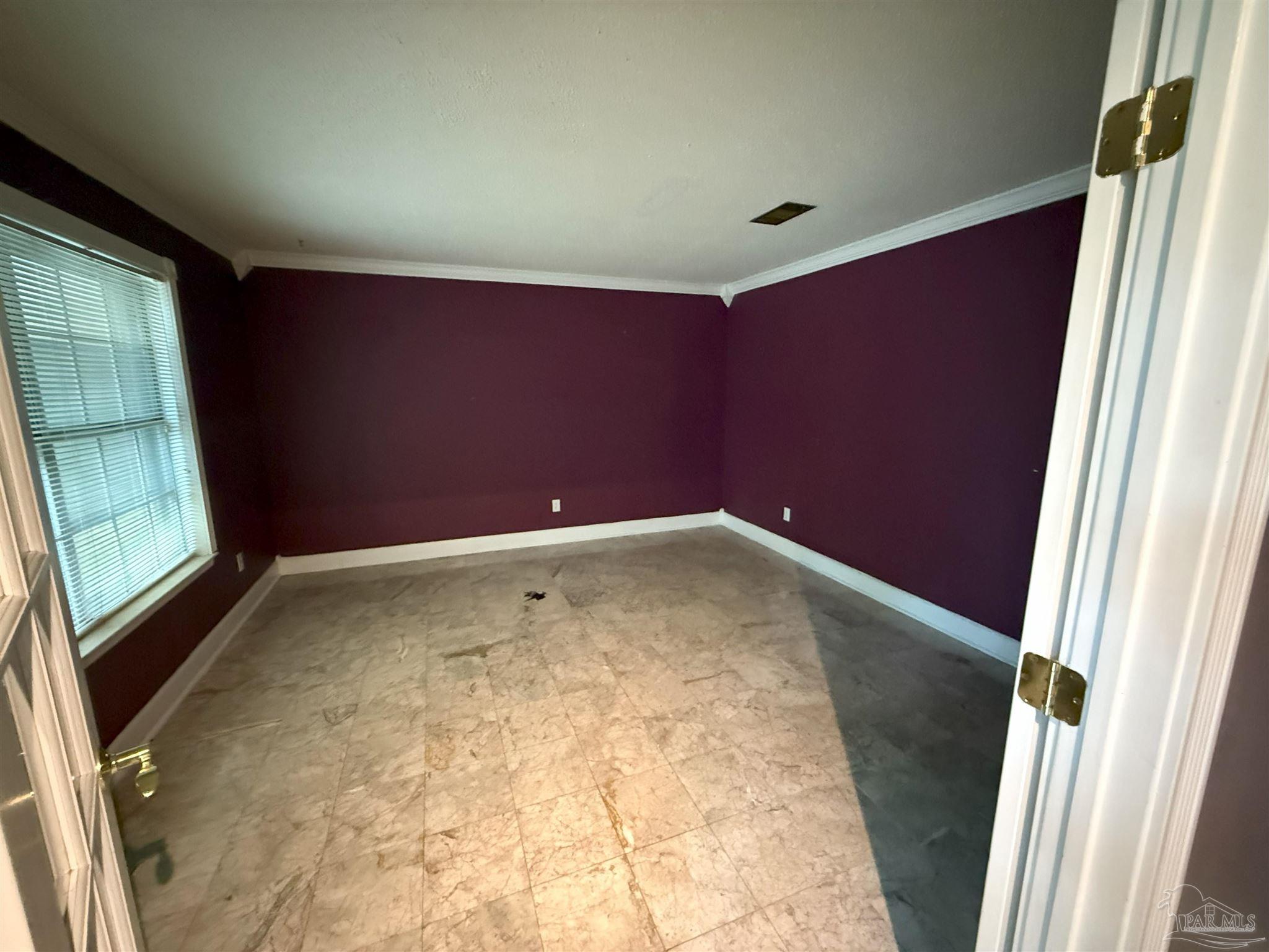 6536 Colonade Circle Pensacola, FL 32506 - Photo 3 of 20