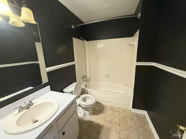 $215,000 | 6536 Colonade Circle, Pensacola, FL 32506