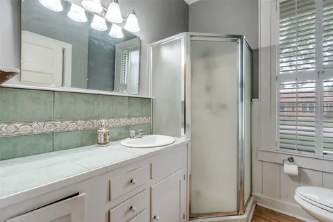 $249,900 | 520 South Pecan Avenue, Luling, TX 78648