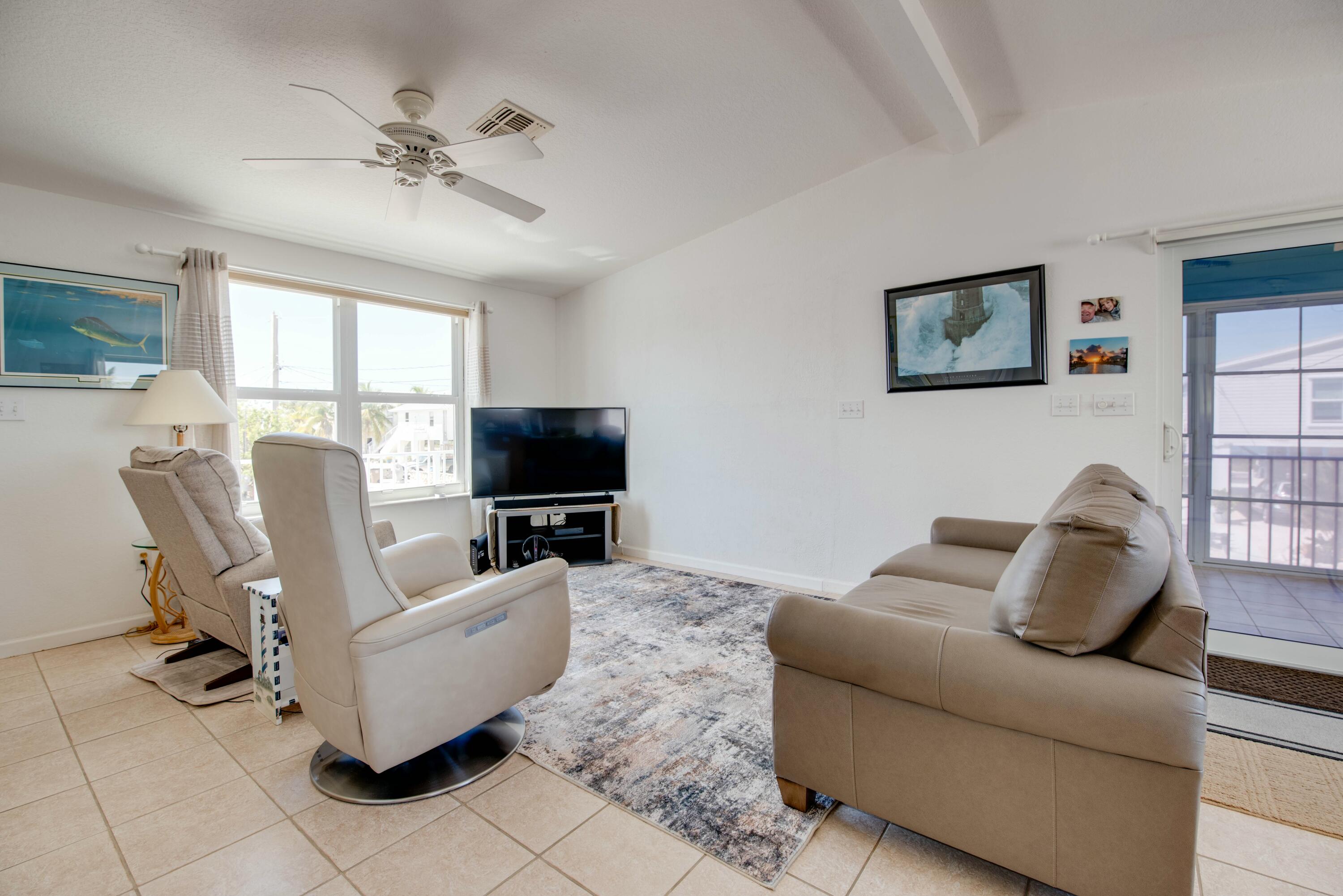 31480 Ave G Big Pine Key, FL 33043 - Photo 5 of 38 tempImagelU2YZx